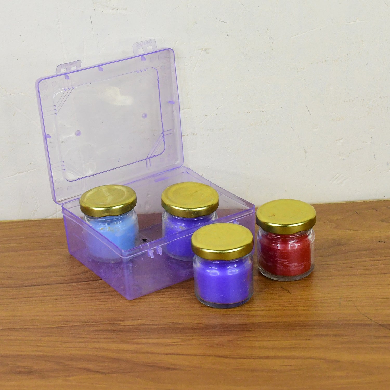 Wax Candle Set in Glass Jars with Gold Lids (4 Pc) Wax Candle Set in Glass Jars with Gold Lids (4 Pc)